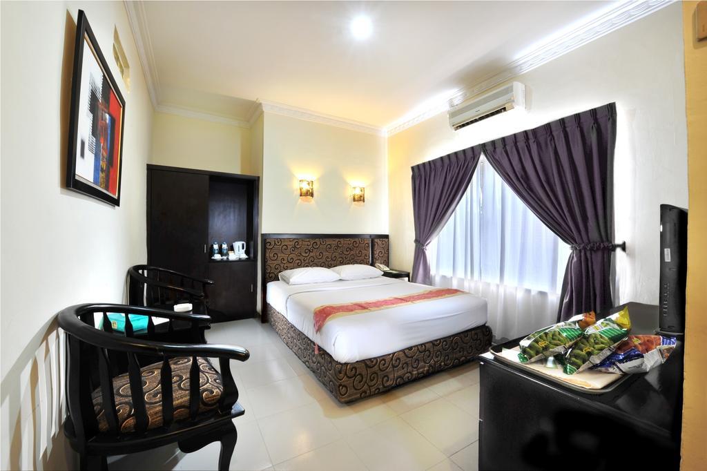 Gaja Hotel Pekanbaru Ngoại thất bức ảnh