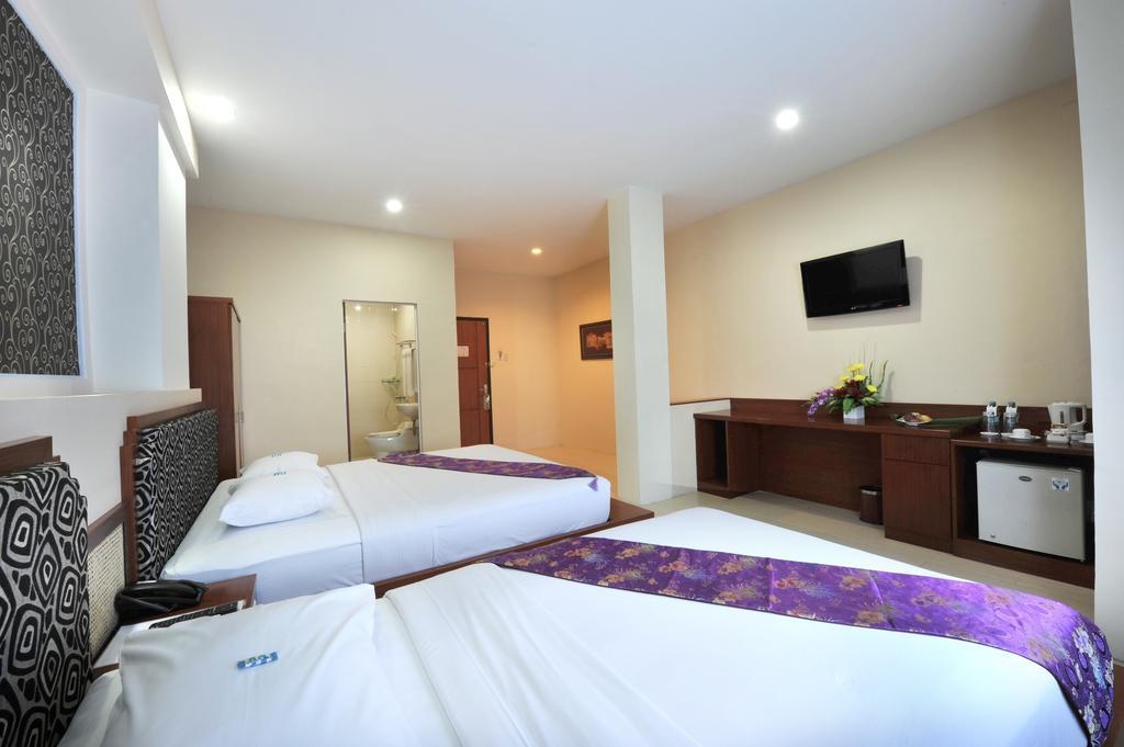 Gaja Hotel Pekanbaru Ngoại thất bức ảnh